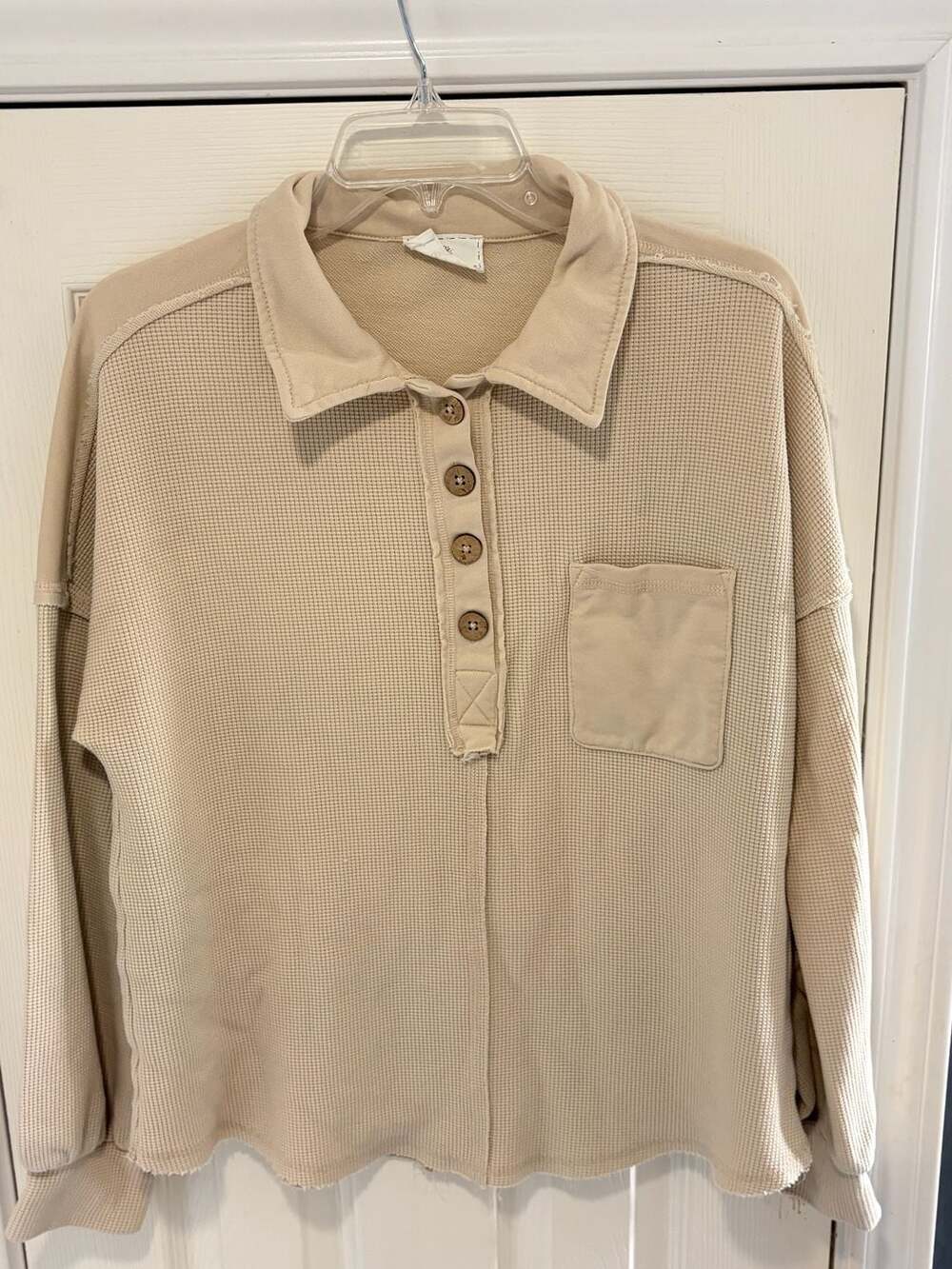 GJO Long Sleeve Waffle Knit Henley Pullover  Button Small Oversized Coastal